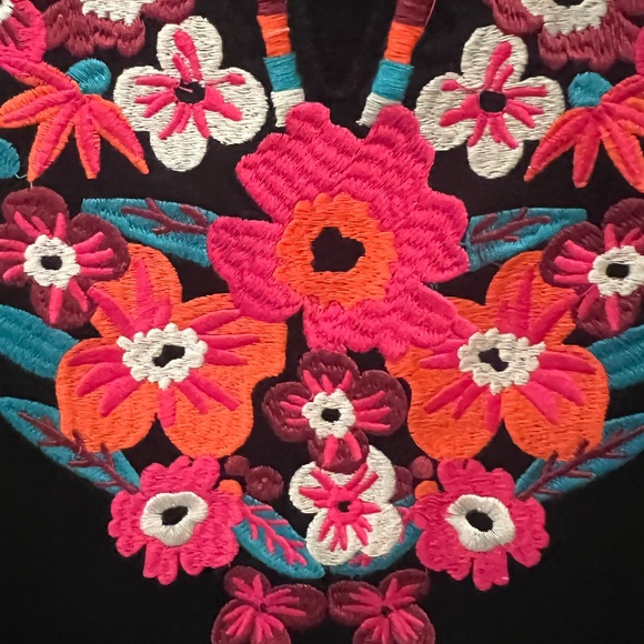 THML Top size large - Picture 15 of 16